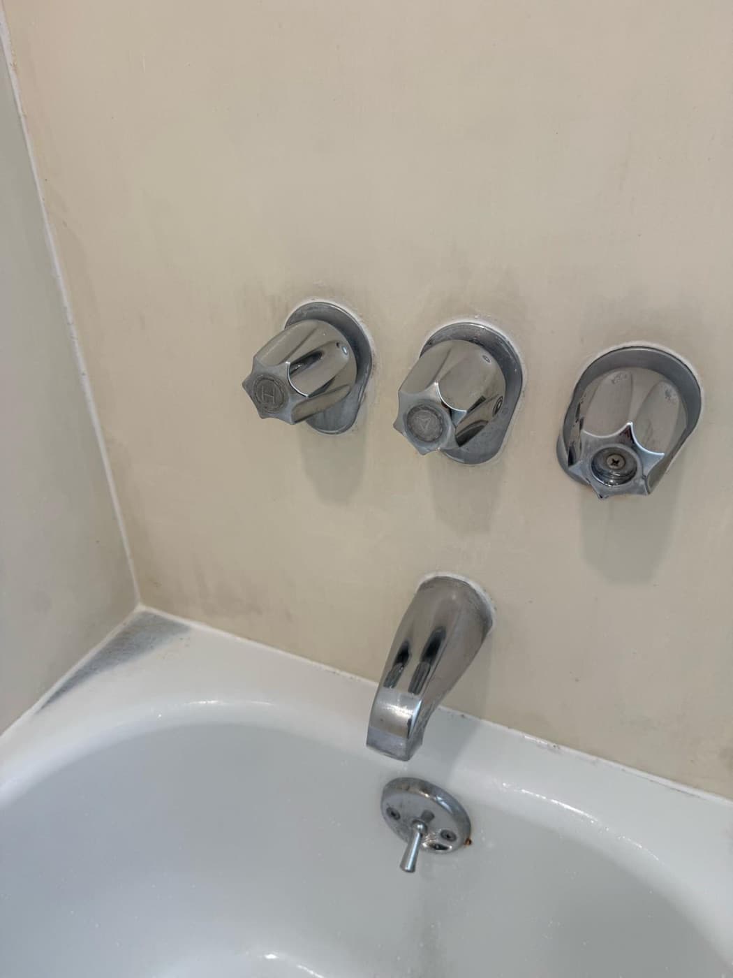 Bright clean bathtub